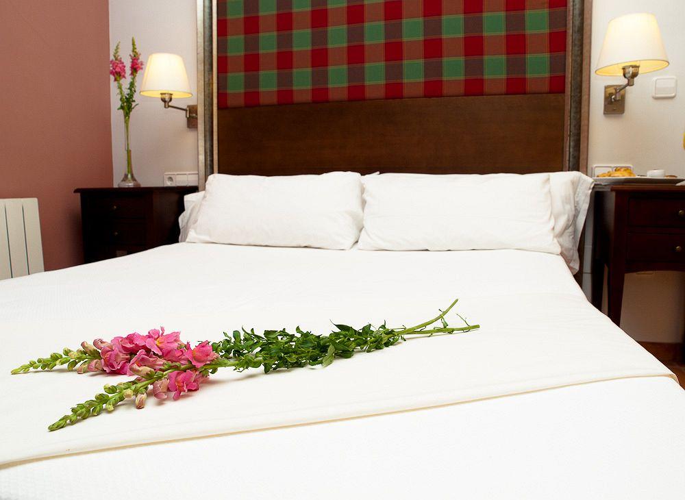 Monasterio De Santa Eulalia Hotel Тотана Екстериор снимка