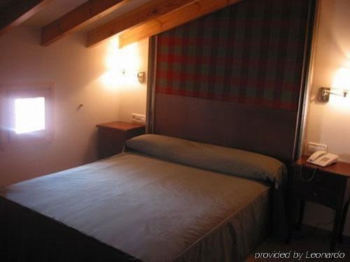 Monasterio De Santa Eulalia Hotel Тотана Стая снимка