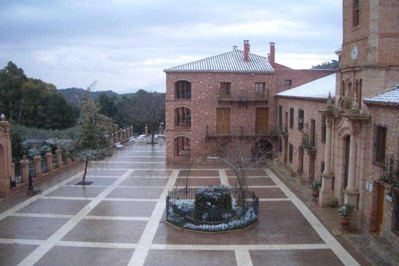 Monasterio De Santa Eulalia Hotel Тотана Екстериор снимка