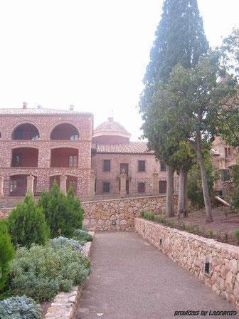 Monasterio De Santa Eulalia Hotel Тотана Екстериор снимка