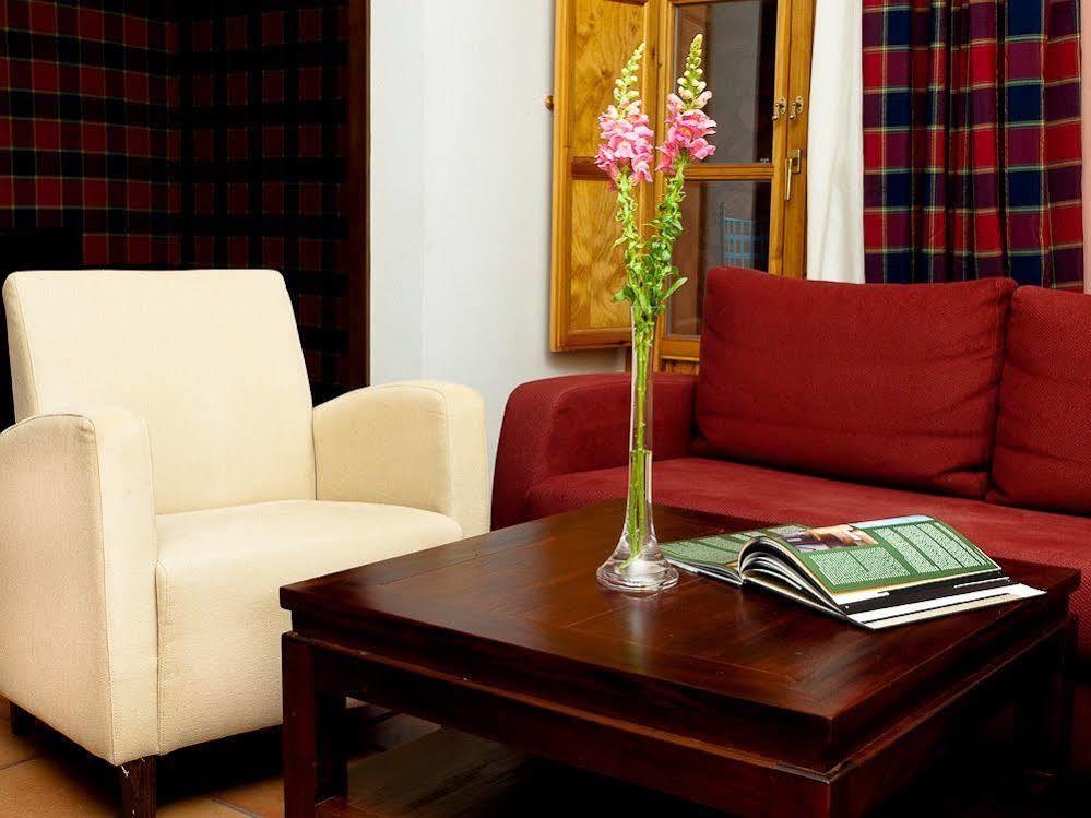 Monasterio De Santa Eulalia Hotel Тотана Екстериор снимка